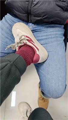 玉主子办公室开发男同事做狗 JS241227-9