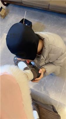 狗哥高贵可爱主-皮鞋白袜碾压踩 bf48728