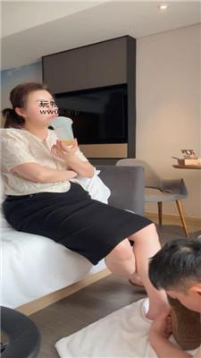 金融女主舔短靴-雪地靴/吃吊带船袜 JS241227-2