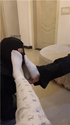 七七小主双S-轮流舔素人学生主的脏鞋/喝洗脚水 JS241227-16