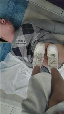 阿漾超脏空军一号全体重踩踏 bf48739