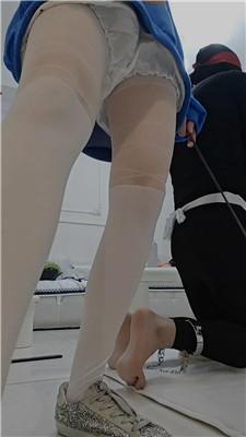 陶拉大人白丝诱惑踢踹-体验各种刑具-骑马 bf48736