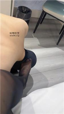 戚戚舔闻长靴黑丝jio/虐乳完整版 JS241224-24