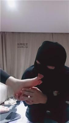 羽唯毛拖鞋捂了一天的脚强迫舔 JS241223-12
