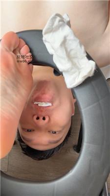 金融女主清理脏长靴白袜/圣水嘴洗袜子 JS241224-9