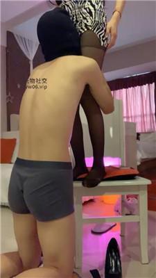 丝雯性感女神黑丝虐杀贱奴 bf48629