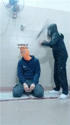 奇了怪了骑马鞭打/小白鞋棉袜气味辱 JS250108-1