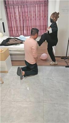 淡颜脏鞋踩踏喂食/衣柜囚禁/堵嘴抽耳光双视角版 JS250107-45