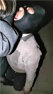 沐颜深夜户外遛狗踩踏处刑 bf49145