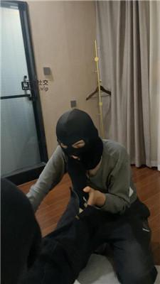 【爱秀套图】【白兔】品尝主人的原味黑棉袜JS250107-14