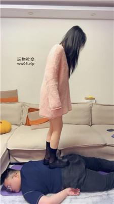 埋汰骑马抽耳光/黑丝脚踩虐 bf49105