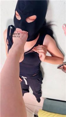 小妮你们的女神是我的脚奴 bf49100