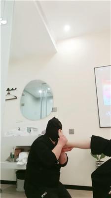 依依大大下跪耳光狂抽 JS250107-12