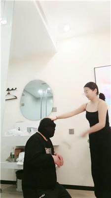 依依大大下跪耳光狂抽 JS250107-12