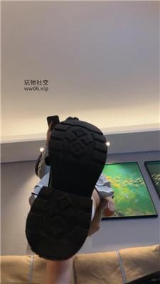 狗哥可爱女主吐口水 bf49101