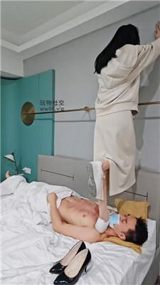 千千高跟+小白鞋全体重跳踩 bf49132