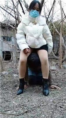 沐颜户外公开处刑bt跟踪狂双视角版 JS250105-7