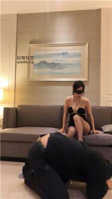 【爱秀套图】【曼伊】白领S-强迫偷懒下属跪下伺候bf49045