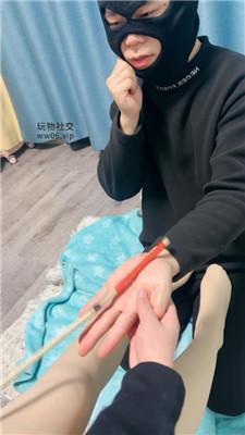 小凤梨坐脸窒息/丝袜美腿蹂躏踩 bf49041