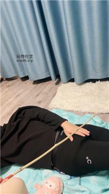 小凤梨坐脸窒息/丝袜美腿蹂躏踩 bf49041