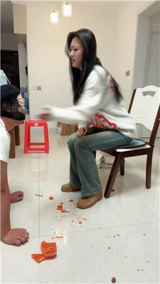 锅盖子脏鞋脚下喂食羞辱上 bf49062