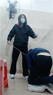 奇了怪了运动鞋白袜气味辱/鞭打 JS250106-4