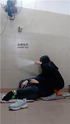 奇了怪了白袜脚踩踢踹虐打 JS250104-9