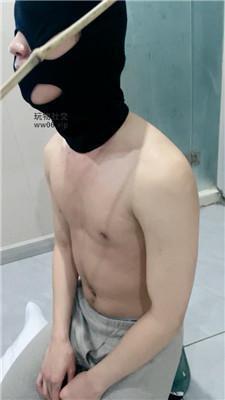 小凤梨喜欢白袜脚的代价就是被打 JS250104-35