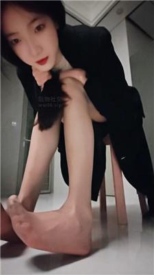 千千死贱狗们滚进来给主人磕头    250113-11