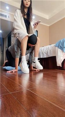 沐沐大大麦昆鞋白袜虐待家奴 bf49433