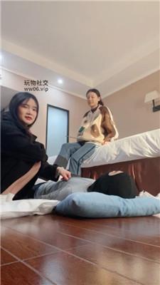 小凤梨3S-学生妹小白鞋白袜虐杀完整版 bf49437