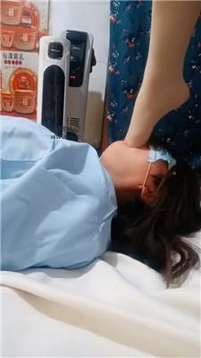 伪娘和人妻肉丝脚玩虐蓬头垢面的狗 JS250116-2