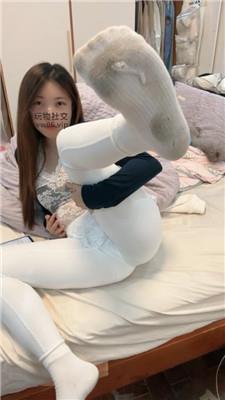 萱子厕奴瑜伽裤臭脏白袜    250114-17