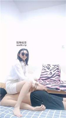 樱花落玉足美腿全体重跳踩 JS250116-10