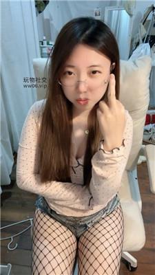 萱子在宿舍偷偷玩被主人视频寸止    250115-8