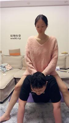 埋汰美腿踩虐恋足舔/骑马 JS250116-17