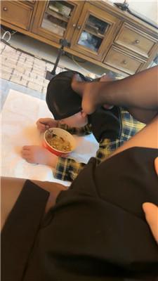 舒钰赏赐圣水泡面/跪舔黑丝高跟 bf49438