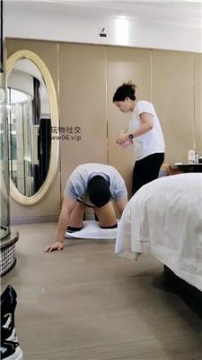 夏彤反绑玉足强制踩虐 JS250116-6