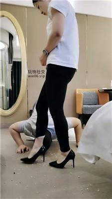 夏彤反绑玉足强制踩虐 JS250116-6
