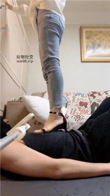 安安sama高跟凉鞋踩踏/近距离吮吸脚趾 JS241216-28