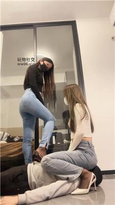 诗诗双S-高跟黑丝踩虐/抽耳光/转胯狗爬/赏赐圣水双视角bf49330