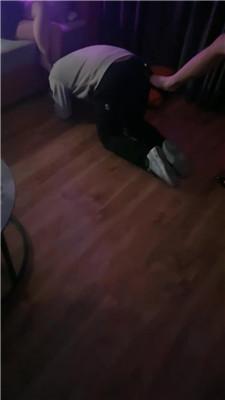 【爱秀套图】【黛娅】白袜脚踩踏/双S高跟美腿诱惑【两部合集】JS250113-24