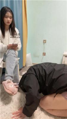 小凤梨双S-捆绑玉足踩虐/白袜辱 JS250114-14