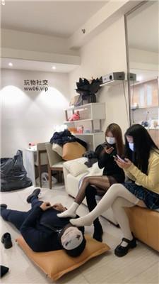 小渔双S-长靴丝袜美腿轮流虐打双视角版 bf49365