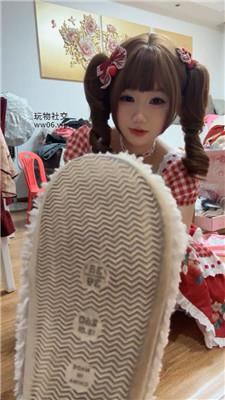 六六萝莉连裤白丝寸到流鲸    250113-4