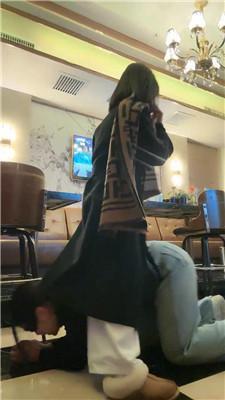 辣姐KTV-母畜-雪地靴白袜处刑 bf49355