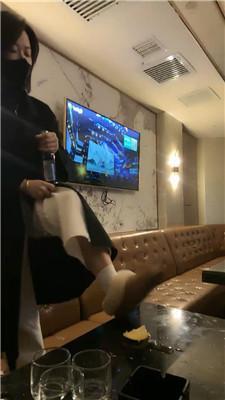 辣姐KTV-母畜-雪地靴白袜处刑 bf49355