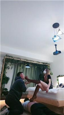 淡颜兄弟奴-高跟长靴踩踏/狠抽耳光 JS250124-4