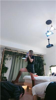 淡颜兄弟奴-高跟长靴踩踏/狠抽耳光 JS250124-4