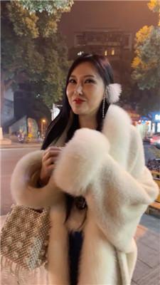 素人挖掘机车内调-高跟肉丝美腿虐 bf49655